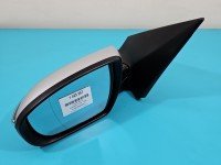 Lusterko lewe pin HYUNDAI i20 II 14-20 HB srebrny RYS 5d europa
