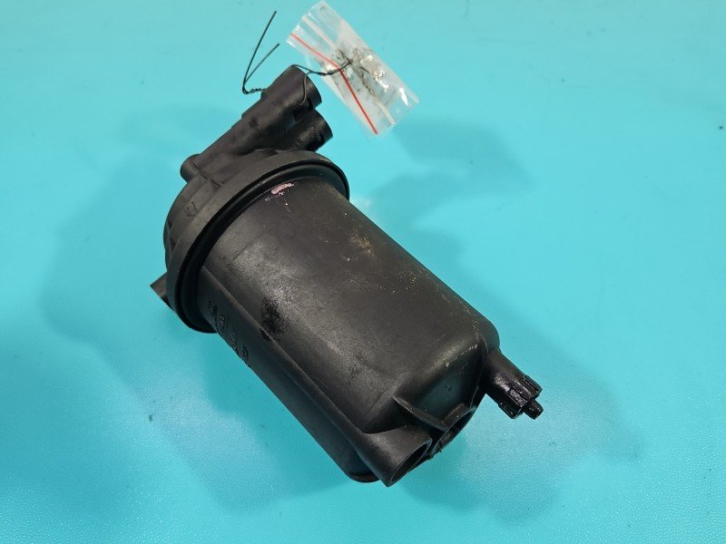 Obudowa filtra paliwa Opel Astra III H 32RT04-02, 13203637 1.7 cdti Obudowa filtra paliwa Opel Astra III H 32RT04-02, 13203637 1.7 cdti