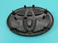 Atrapa grill Toyota Avensis II T25