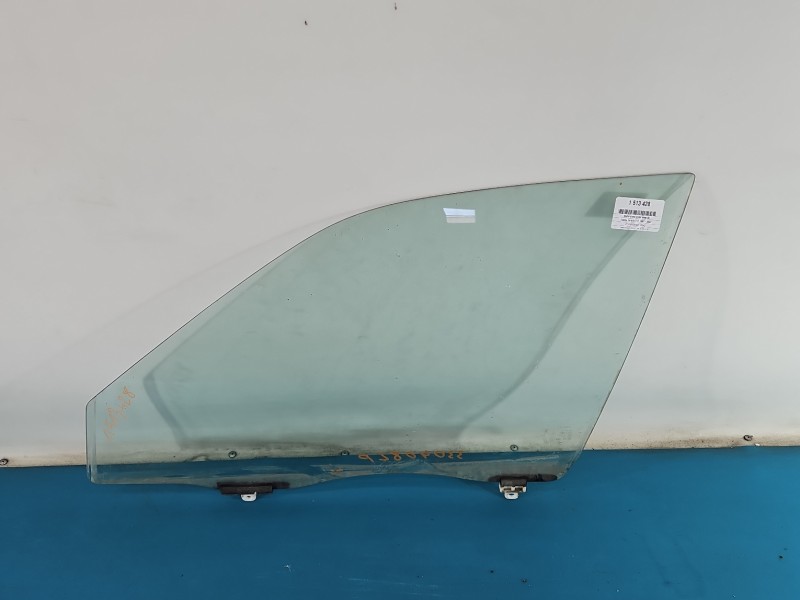 Szyba drzwi przód lewa Toyota Corolla E11 HB