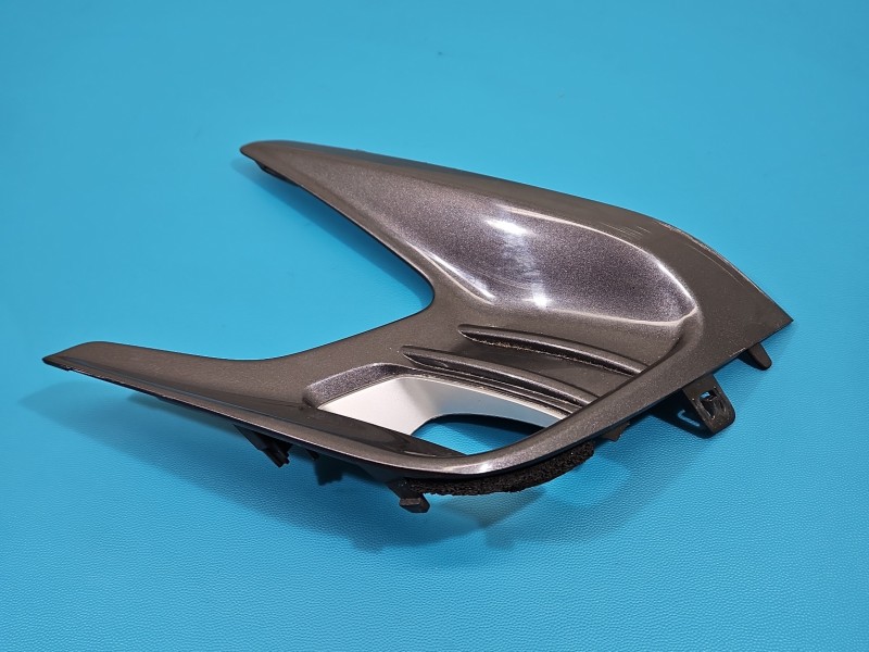 Zaślepka kratka zderzaka prawa atrapa LEXUS CT 10-22 81481-76020