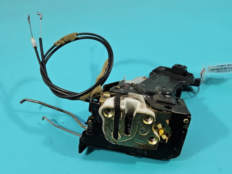 Zamek przód lewy Mazda 2 EUROPA 6pin, P3M71-A219A65-DG