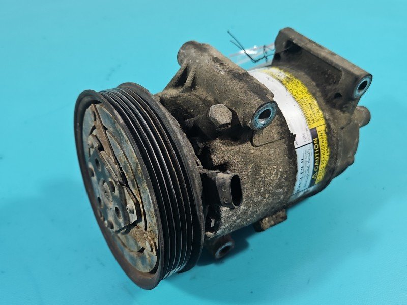 Sprężarka klimatyzacji kompresor Renault Scenic II 8200050141 Sprężarka klimatyzacji kompresor Renault Scenic II 8200050141