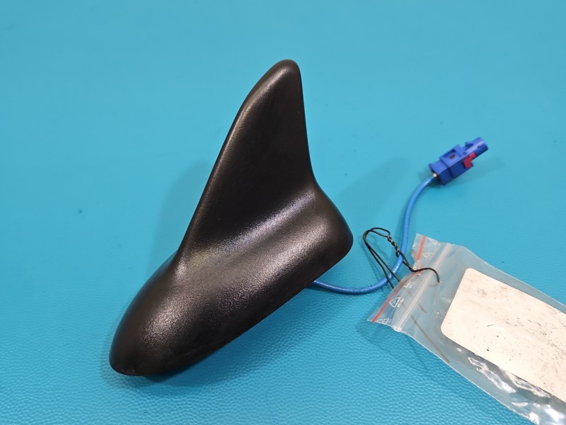 Antena Opel Astra IV J 13298724 Y40R