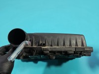 Obudowa filtra powietrza Skoda Octavia III 1.4 tsi 04E129611G