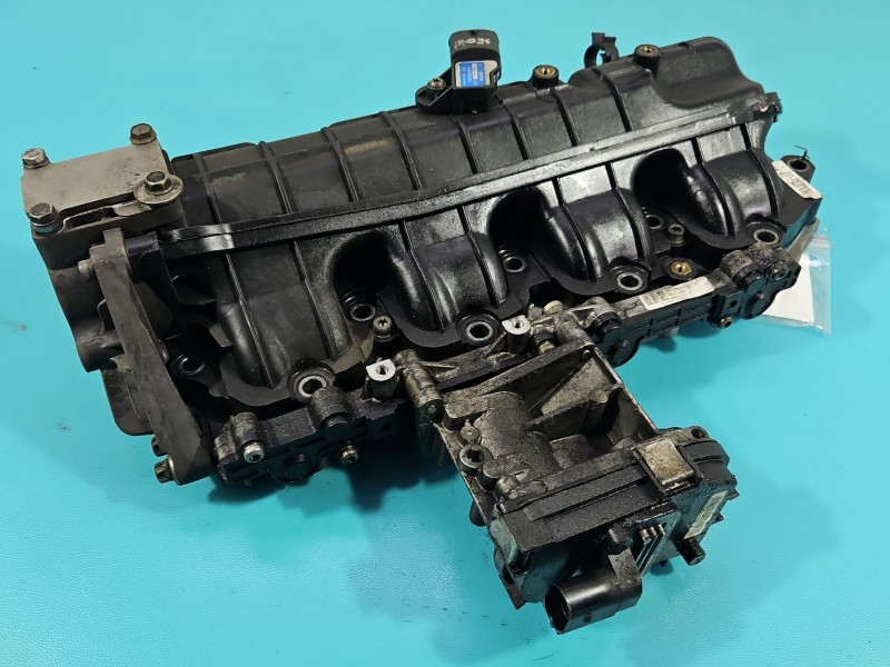 Kolektor ssący Fiat Croma II 551850220 1.9 jtd