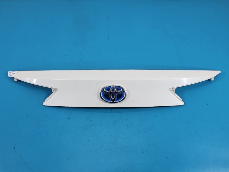 Blenda tył klapy Toyota Auris II 070