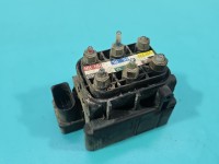 Rozdzielacz Mercedes W221 3.5 V6 A2513200058