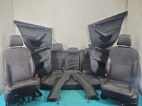 Fotele komplet kanapa Skoda Octavia III