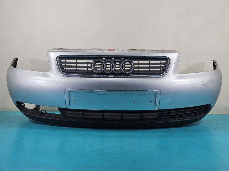 Zderzak przód Audi A3 8L LY7W