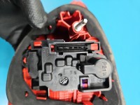 Lampa tył lewa Seat Exeo kombi Producent części: Seat, uszkodzone mocowanie od listwy żarówkowej Z KLAPY 08-11 EUROPA