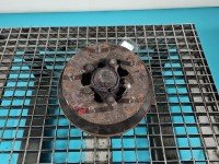 Zwrotnica prawa piasta przód 2.5d Ford Transit