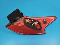 Lampa tył lewa błotnika Mitsubishi Lancer VIII 07-16 HB EUROPA 20-87977