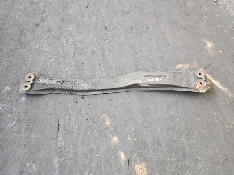 WÓZEK KOŁYSKA TRAWERS Sanki Belka silnika Mitsubishi Space star 1.9 dci