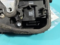 Zamek przód prawy 7059974 Bmw e90 EUROPA Producent części: BMW, Europejska, 7pin