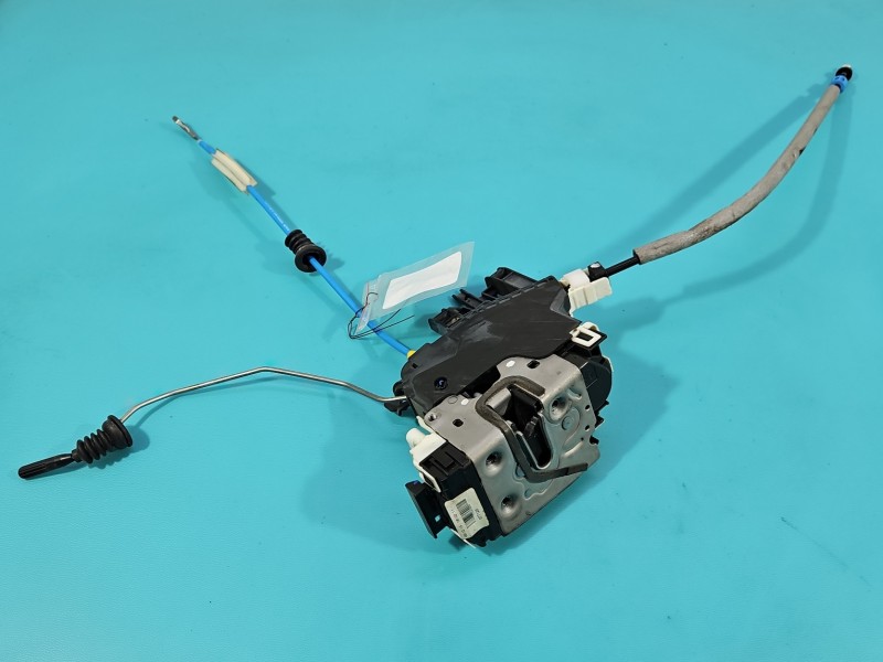 Zamek przód lewy A0997201901 Mercedes W246 EUROPA Mercedes, 4pin