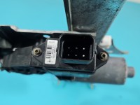 Podnośnik przód lewy Toyota Avensis I T22 4d sedan