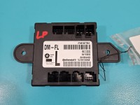 Sterownik moduł Producent części: JEEP, drzwi lewy przód Jeep Grand Cherokee IV WK2 68155773AE, 2841585404300