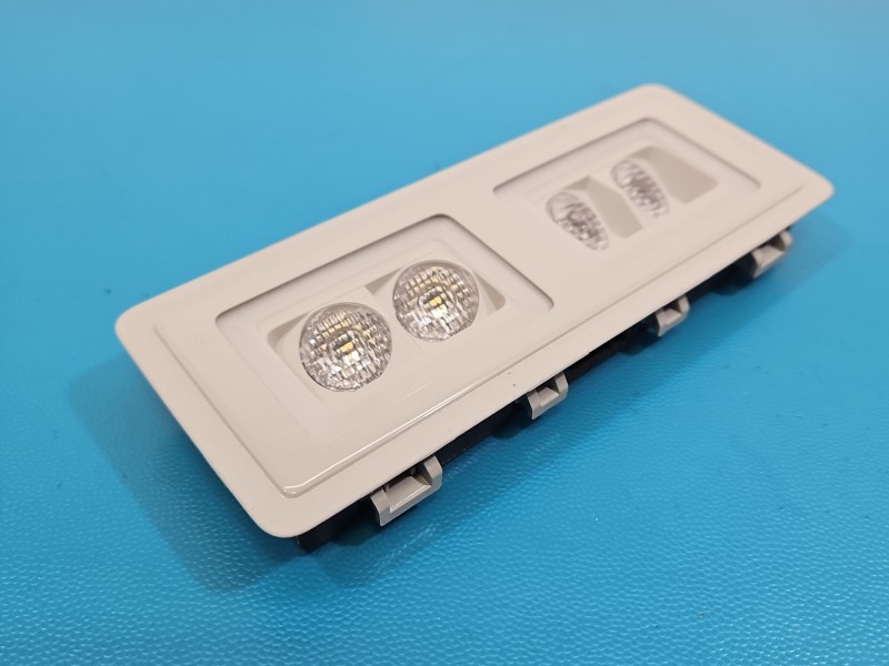 Lampa kabiny lampka Skoda Superb IV 11A947290AY20