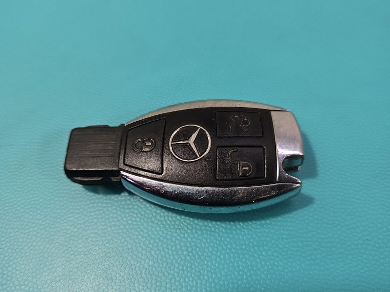 PILOT KLUCZYK Mercedes W212 PILOT KLUCZYK Mercedes W212