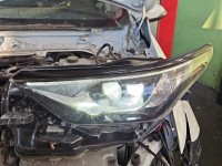 Reflektor lewy lampa przód Toyota Auris II EUROPA