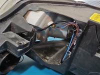 Reflektor prawy lampa przód Skoda Yeti EUROPA 130702342200