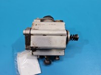 pompka Pompa paliwa Audi A3 8P 2.0 FSI 06D127026J