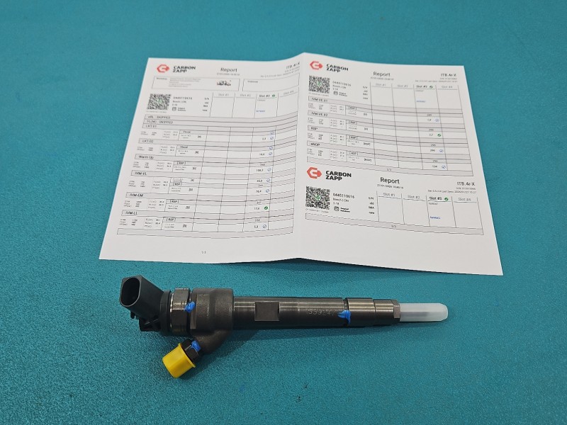 Wtryskiwacz BMW X5 F15 7810702, 0445110616 3.0d