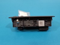 Przełącznik szyb Peugeot 2008 I 13-19 EU 98242539ZD