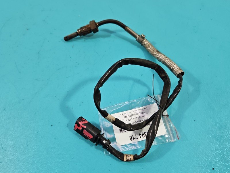 Czujnik temperatury spalin Skoda Karoq 2.0 tdi 04L906088HT