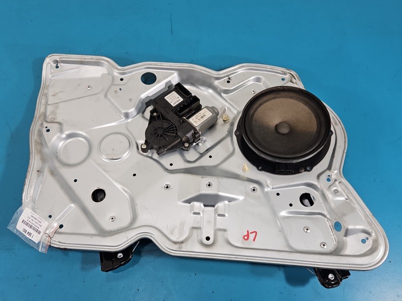 Podnośnik przód lewy SZYBY WINDA 1T0959701, 1K0959793C Skoda Octavia II 5d HB