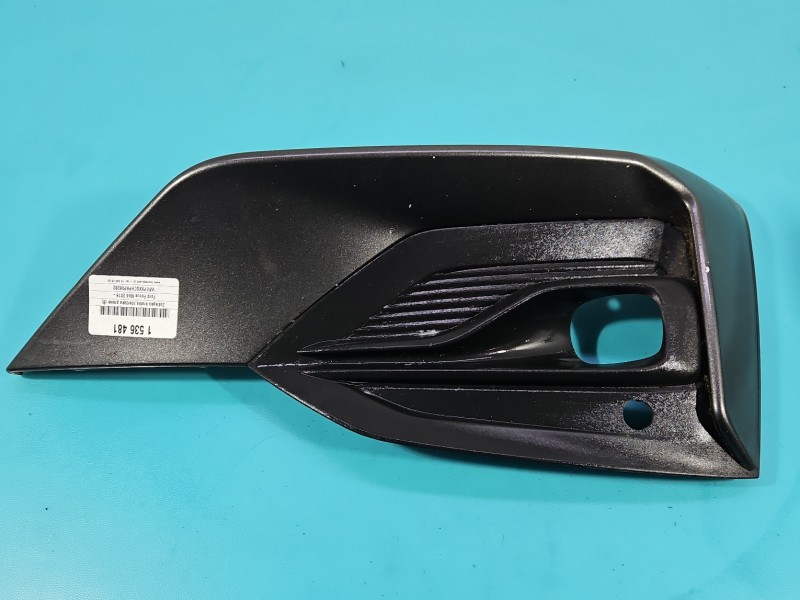 Zaślepka kratka zderzaka prawa atrapa Ford Focus Mk4