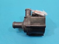 Pompka obiegu wody pompa Audi A4 B9 2.0 TFSI 06H121601N