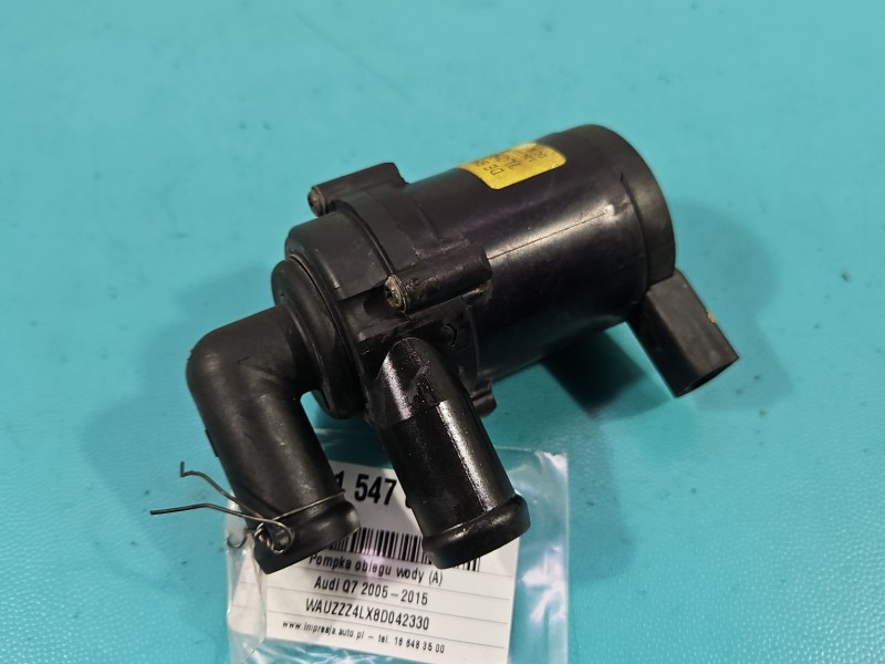 Pompka obiegu wody pompa AUDI Q7 I 4L 4.2 TDI 7L0965561J