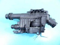 Obudowa CITROEN DS4 15-20 1.6 hdi 160120-0769822, 1102626S01 Producent części: DS, Europejska, TERMOSTATU