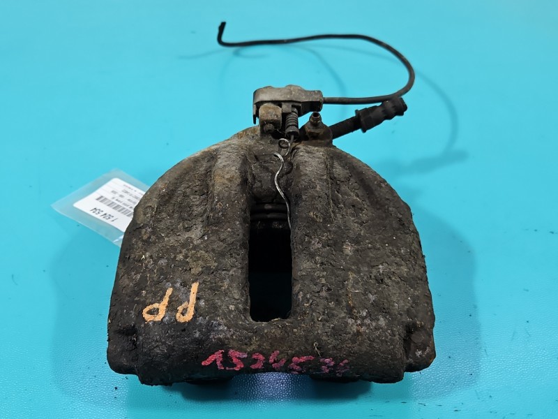 Zacisk przód prawy Mercedes Sprinter I 903 2.2 cdi