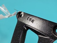 Mocowanie podnóżek tył lewy uchwyt HONDA CBR 125R