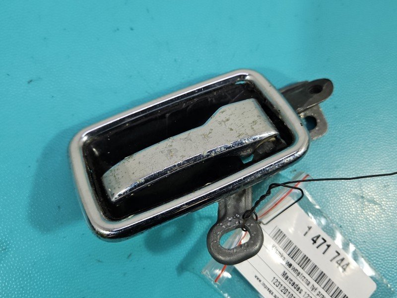 Klamka wewnętrzna tył prawa Mercedes 123 1087660611 Klamka wewnętrzna tył prawa Mercedes 123 1087660611