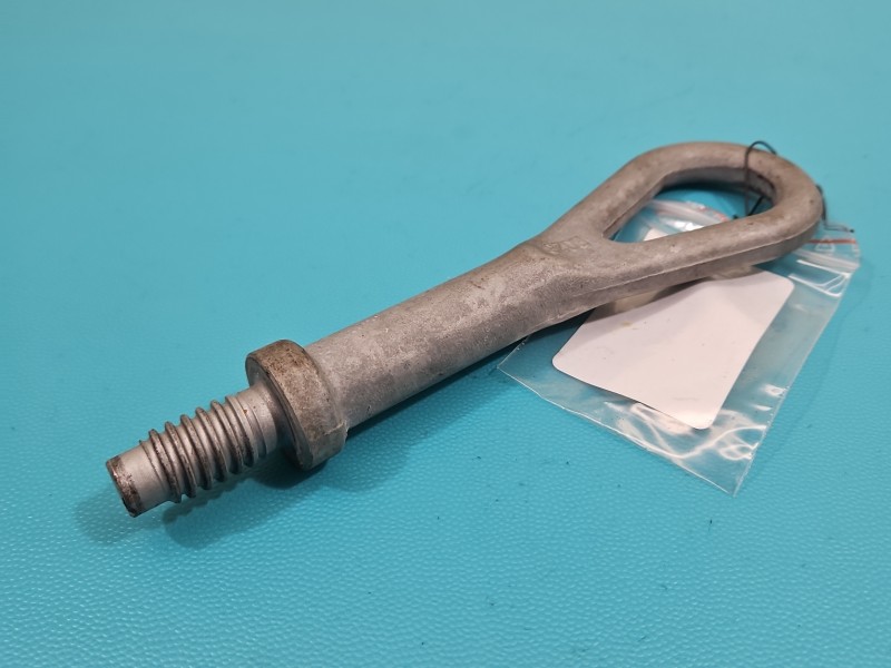 Ucho holownicze hak AUDI Q5 08-