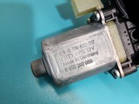 Podnośnik przód lewy Vw Golf VII 5G4837461H 5d HB