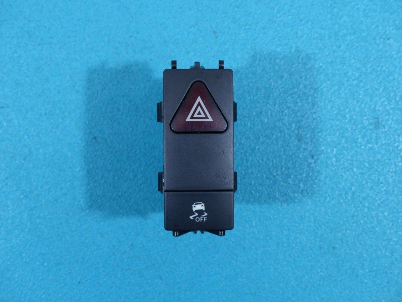 Przełącznik świateł awaryjnych Mercedes E C207 A207 A2128206910