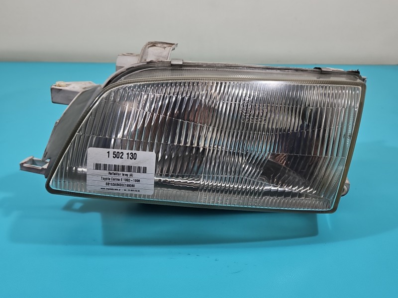 Reflektor lewy lampa przód Toyota Carina E EUROPA