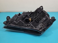 Reflektor prawy lampa przód Skoda Superb III EUROPA