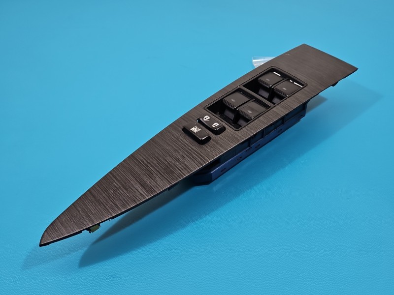 Przełącznik szyb Toyota Avensis III T27 84040-05020 TOYOTA EU