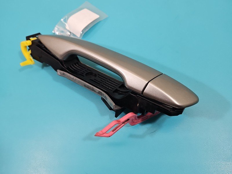 Klamka tył lewa zewnętrzna Lexus IS III 14-25