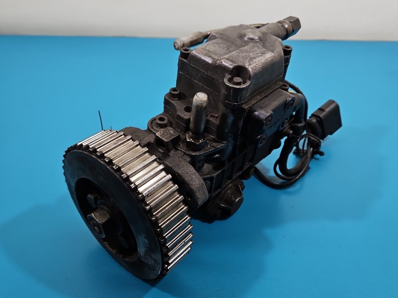 Pompa wtryskowa Audi A3 8L 0460404977 1.9 tdi