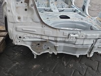 Pas tylny podłoga wanna bagażnika Toyota Yaris III HB