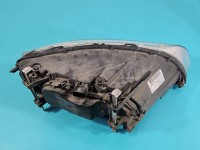 Reflektor lewy lampa przód VOLVO V70 III EUROPA 31420019