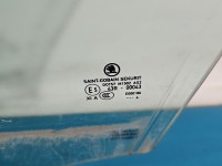 Szyba drzwi przód lewa KIEROWCY Skoda Superb III kombi