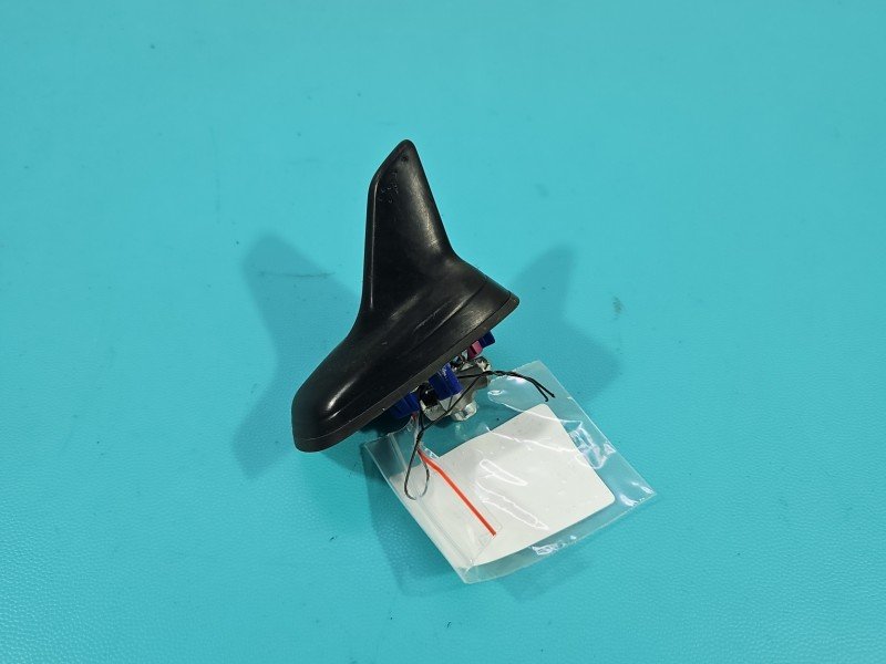 Antena AUDI A6 C7 4G0035503A Antena AUDI A6 C7 4G0035503A